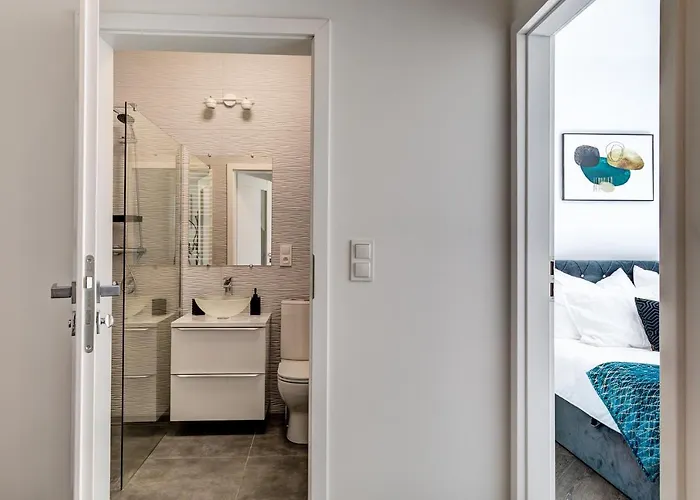 Garbary 104 - Modern Near Old Town - King Bed - Free Parking Appartement Poznań