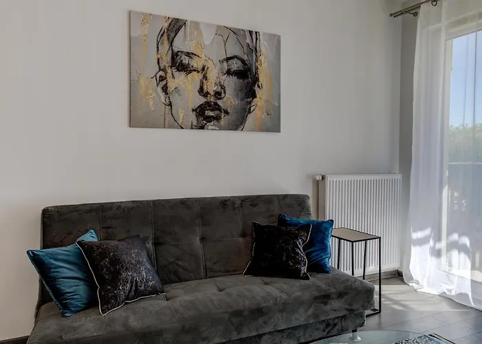 Garbary 104 - Modern Near Old Town - King Bed - Free Parking Appartement Poznań