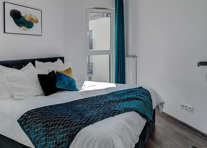 Garbary 104 - Modern Near Old Town - King Bed - Free Parking Appartement Poznań