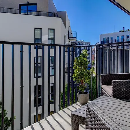 Διαμέρισμα Garbary 104 - Modern Near Old Town - King Bed - Free Parking