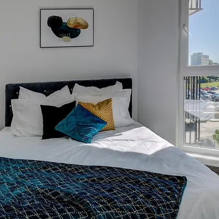 Garbary 104 - Modern Near Old Town - King Bed - Free Parking Apartment Poznan