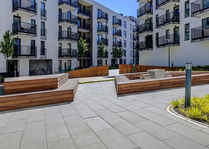 Garbary 104 - Modern Near Old Town - King Bed - Free Parking Апартаменти Познань